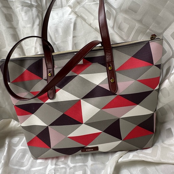 Fossil Purse Unique Pattern - Picture 1 of 7